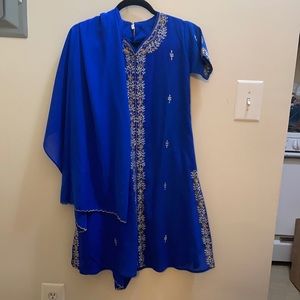 Shalwar Kameez with dupatta